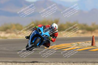 media/Oct-09-2022-SoCal Trackdays (Sun) [[95640aeeb6]]/Turn 15 (150pm)/